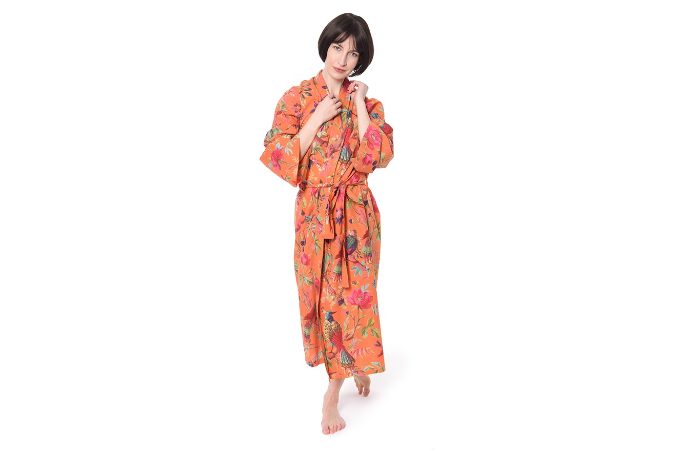 futon company dressing gown