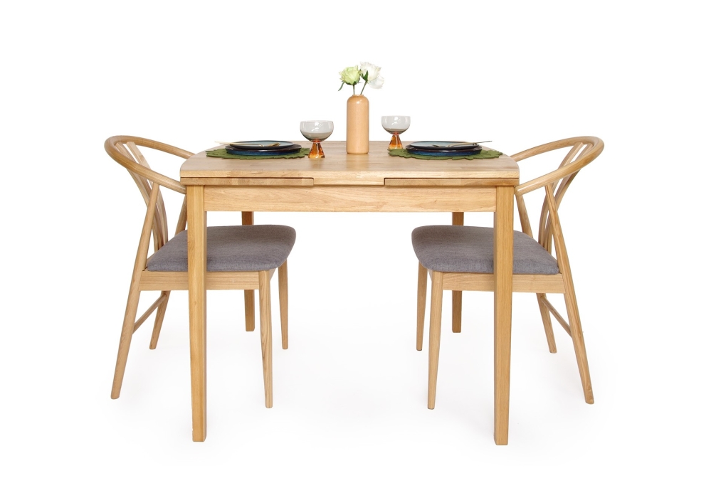 FC Delta Oak Extending Table