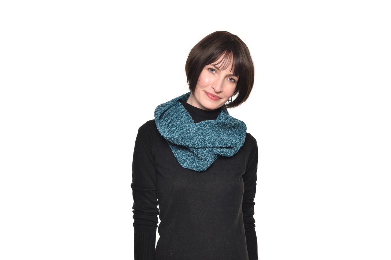 FC Chenille Neck Warmer Oslo Blue