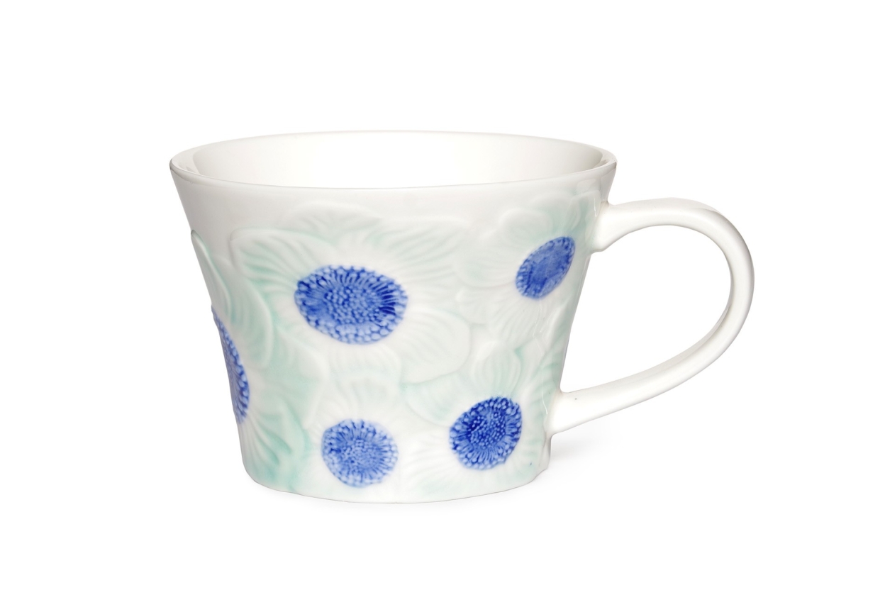 Flora Tea Mug (Blue Daisy)Flora Tea Mug (Blue Daisy)