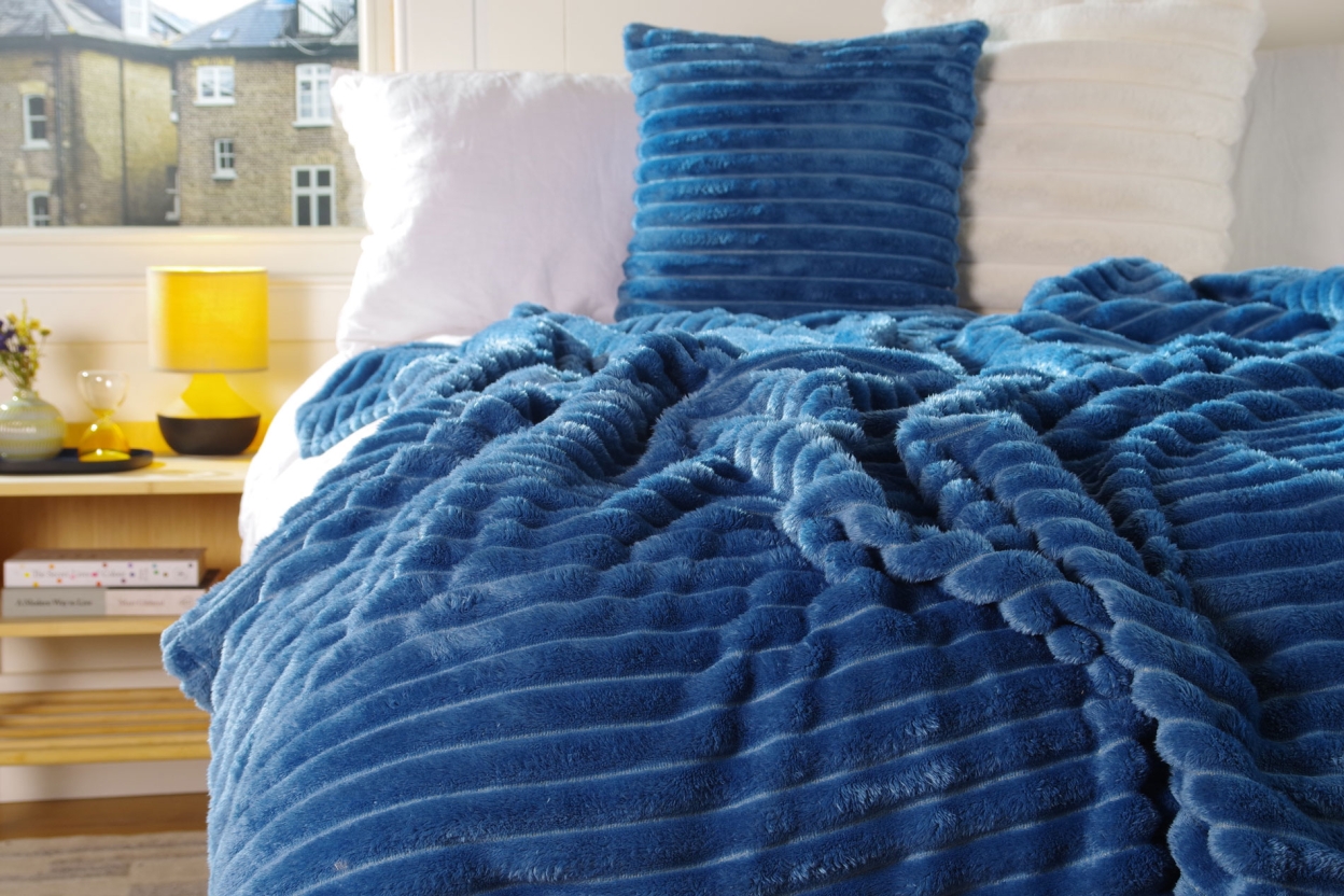 FC Chunky Cord Bedspread Blue