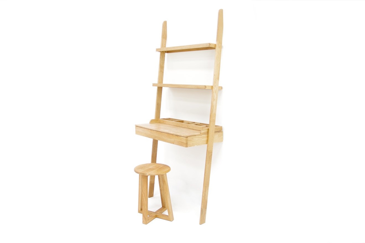 Oak Leaning Ladder Desk