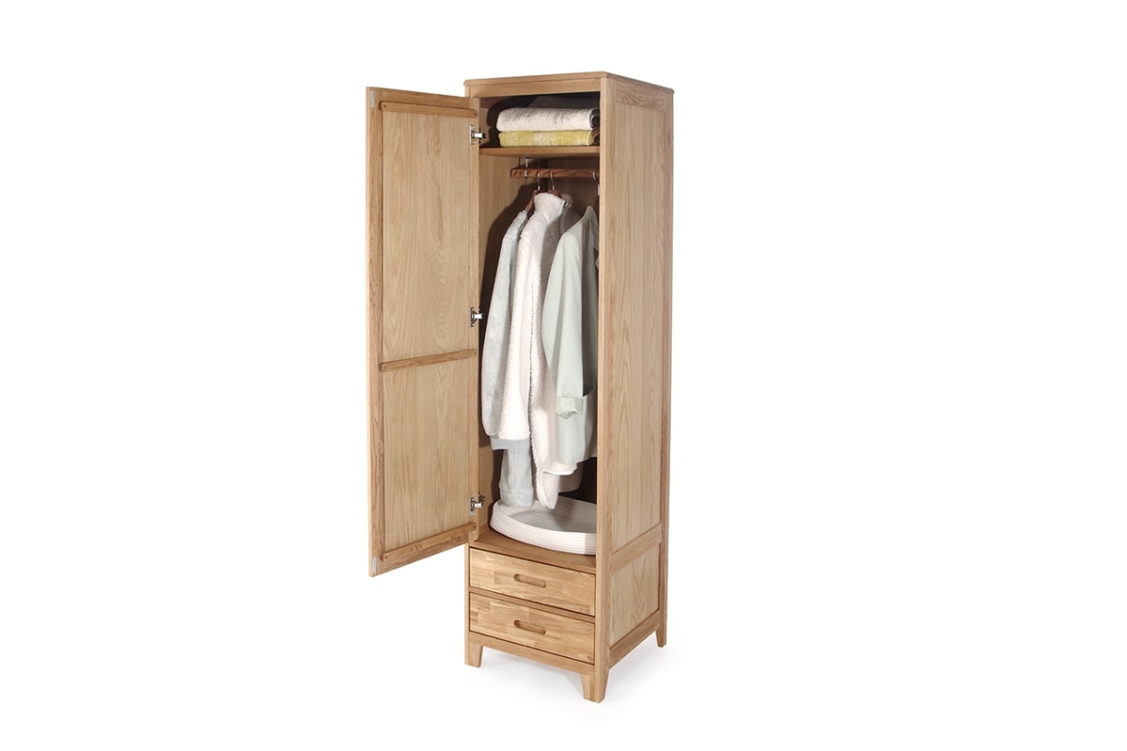 FC Oak Narrow Wardrobe