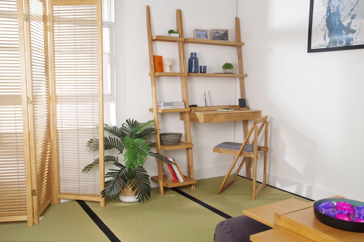 Oak Leaning Ladder Desk