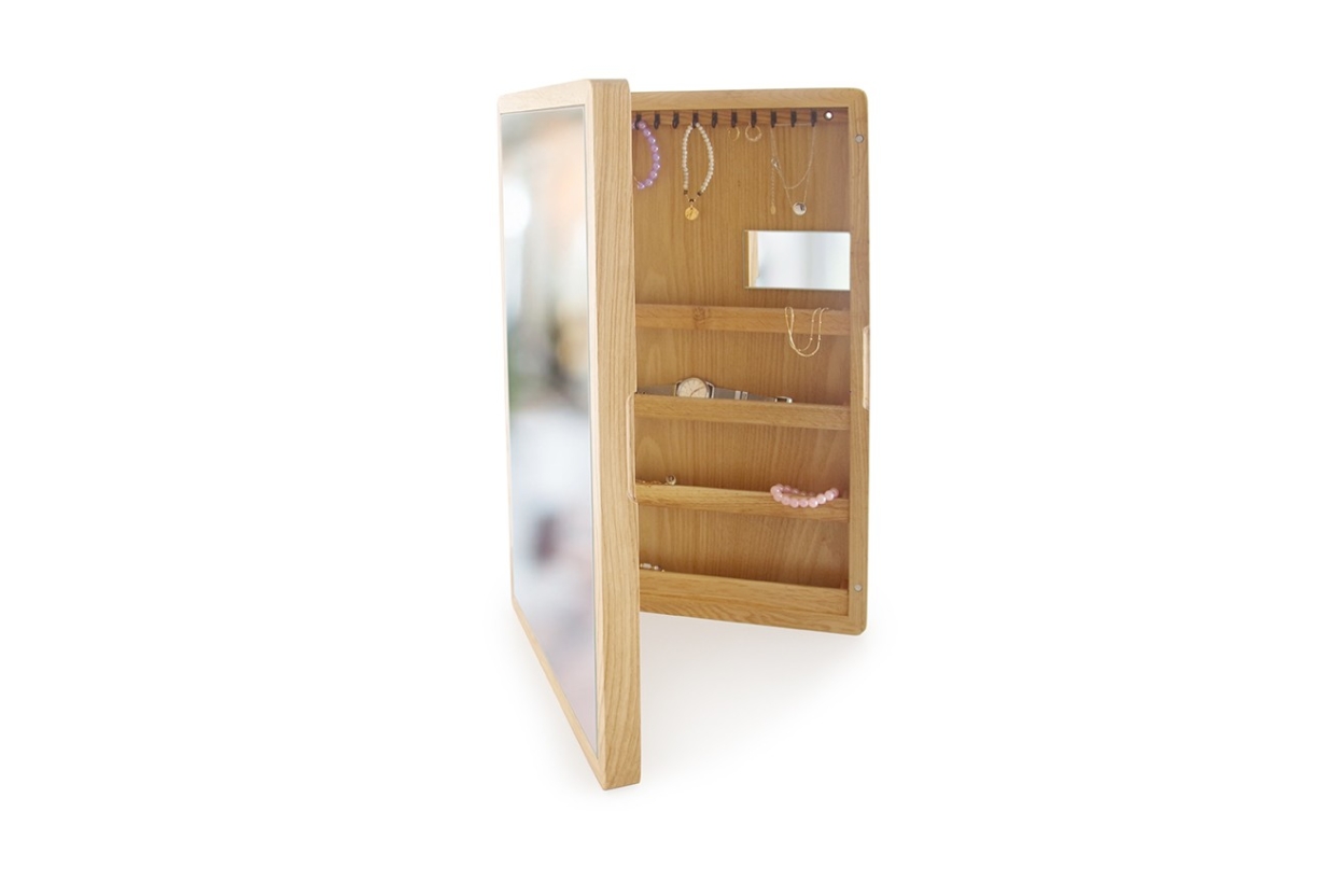 FC Oak Cove Jewellery Wall Cabinet