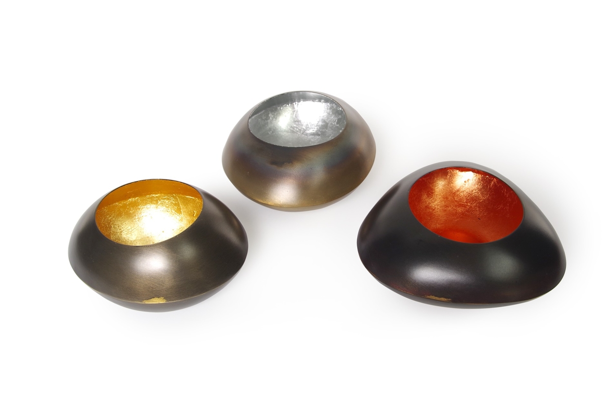 Kioshi Metal Tea Light Holder