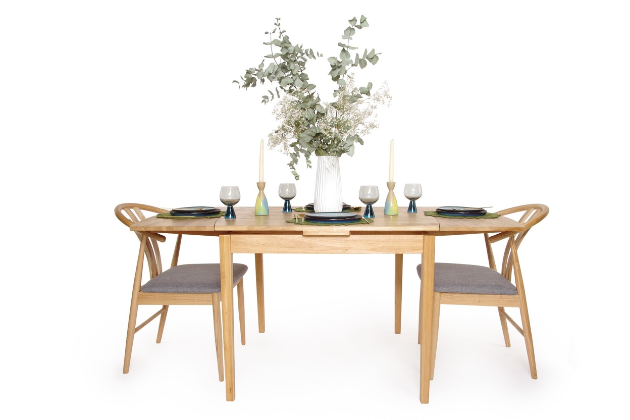 FC Delta Oak Extending Table