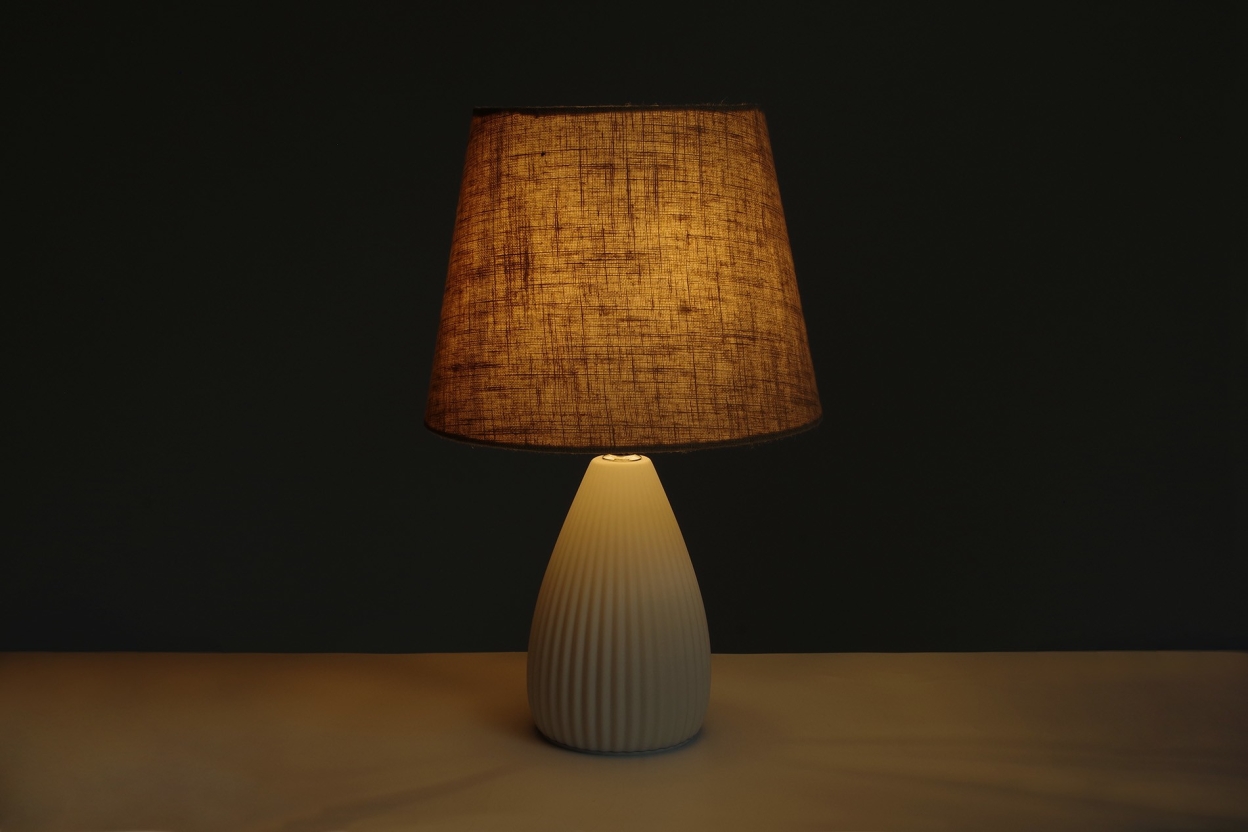 Grace Porcelain & Cotton Lamp