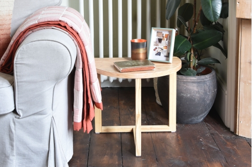 FC Kamisu Side Table Leytonstone LS