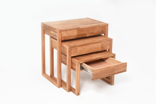 T3 Oak Nest Of Tables