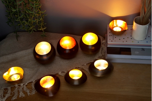 Metal Tea Lights Holder