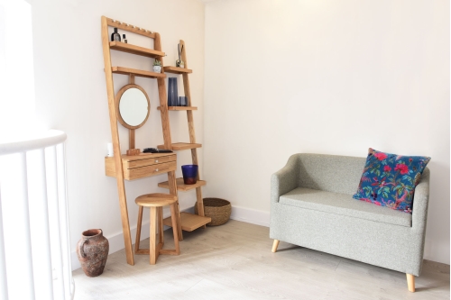 Oak Rounded Narrow Ladder Shelf