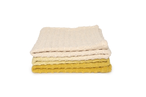 Ribbed Ombre Throw (Sauterne)